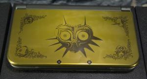 Nintendo new 3DS XL Majora's Mask Edition (08)